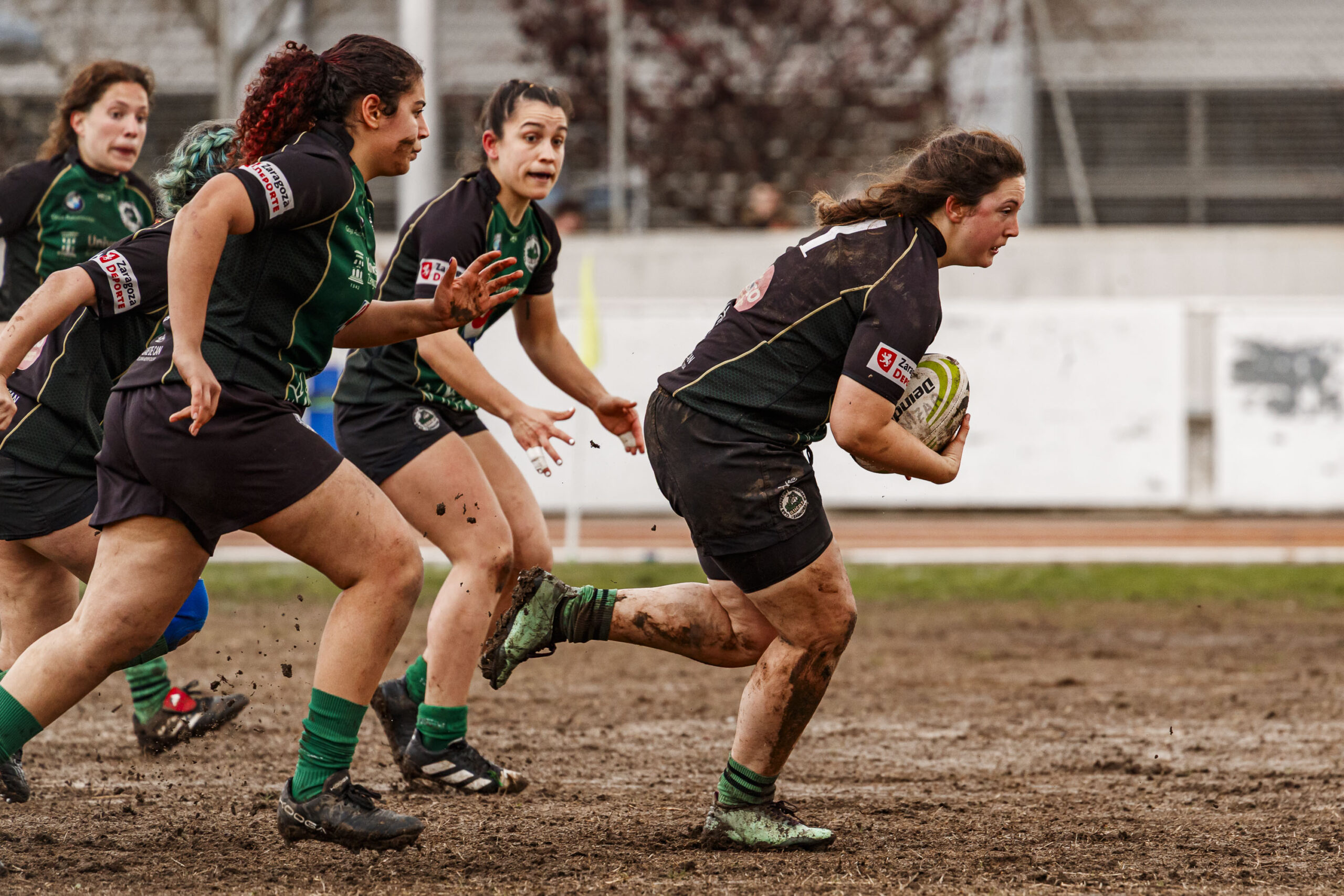 Imagenes correspondientes al partido de la jornada 9 de la DH Catalana de rugby femenino entre el CEFA Uniera y el INEF Lleida en el José Manuel J. Boix