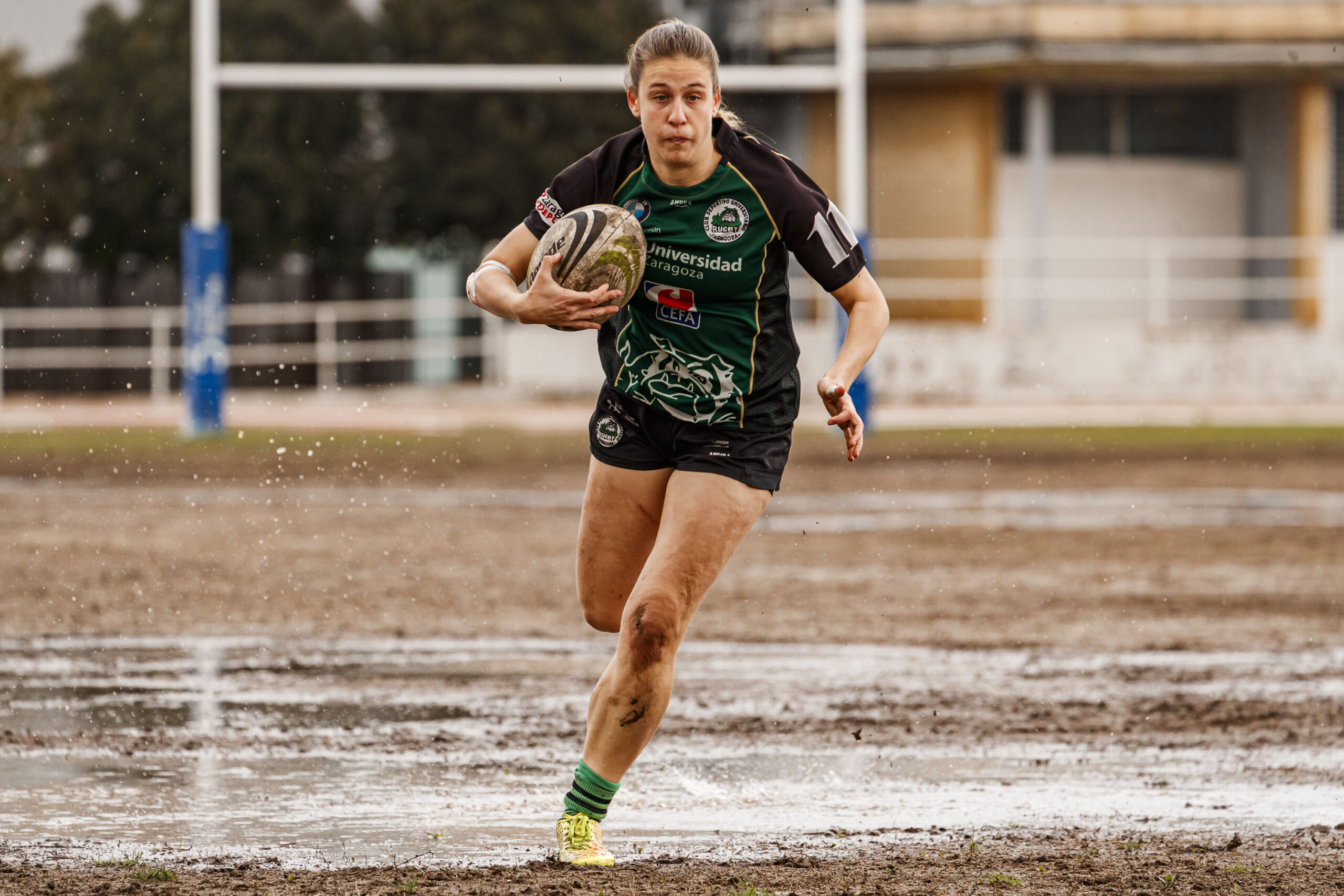 Imagenes correspondientes al partido de la jornada 9 de la DH Catalana de rugby femenino entre el CEFA Uniera y el INEF Lleida en el José Manuel J. Boix