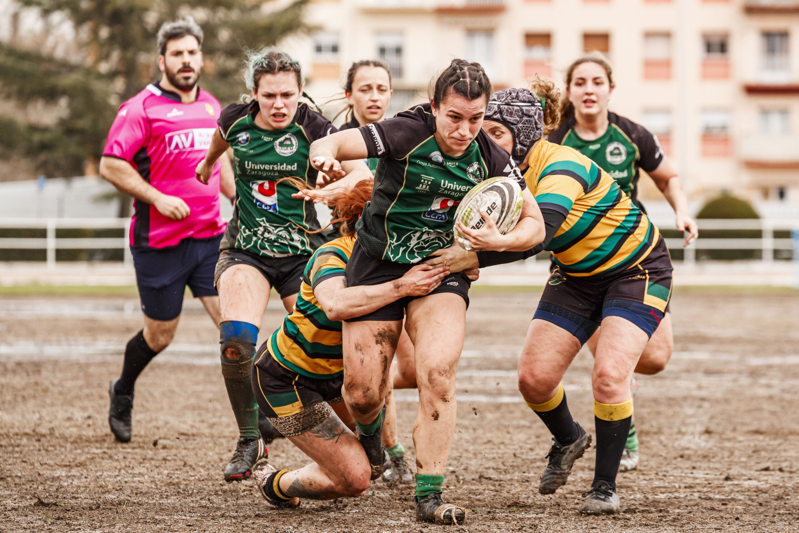 Imagenes correspondientes al partido de la jornada 9 de la DH Catalana de rugby femenino entre el CEFA Uniera y el INEF Lleida en el José Manuel J. Boix