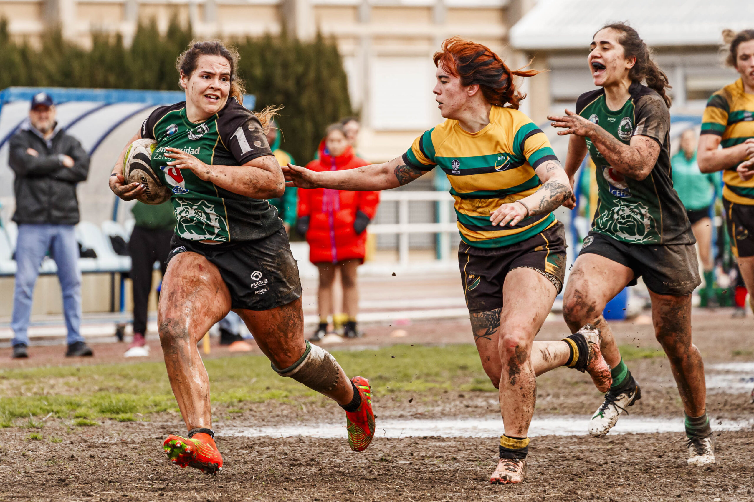 Imagenes correspondientes al partido de la jornada 9 de la DH Catalana de rugby femenino entre el CEFA Uniera y el INEF Lleida en el José Manuel J. Boix