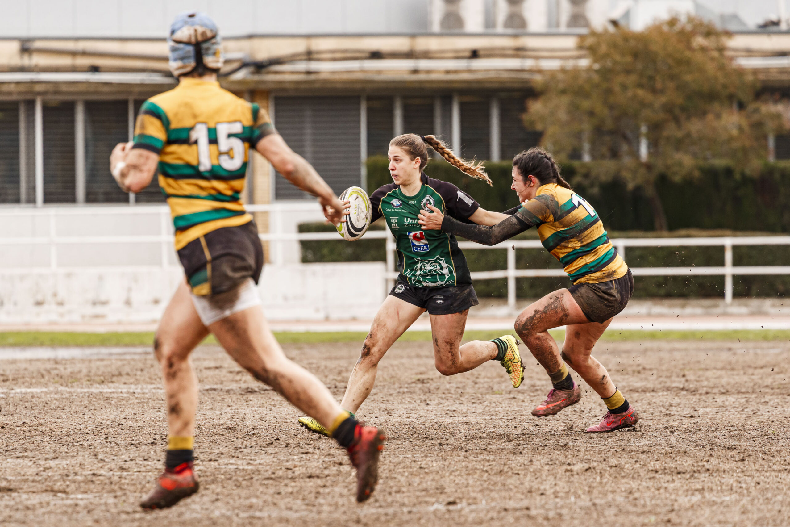 Imagenes correspondientes al partido de la jornada 9 de la DH Catalana de rugby femenino entre el CEFA Uniera y el INEF Lleida en el José Manuel J. Boix