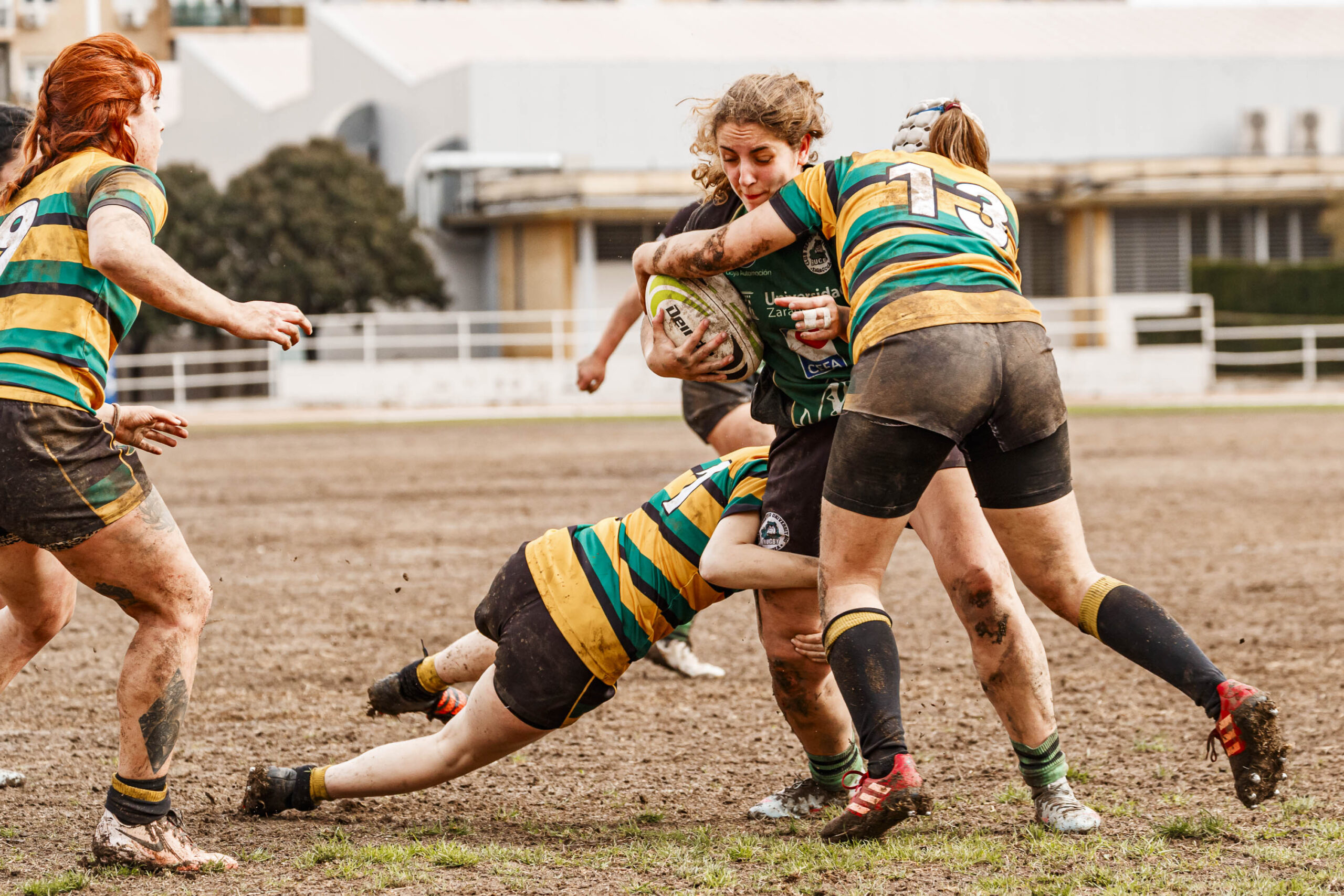 Imagenes correspondientes al partido de la jornada 9 de la DH Catalana de rugby femenino entre el CEFA Uniera y el INEF Lleida en el José Manuel J. Boix