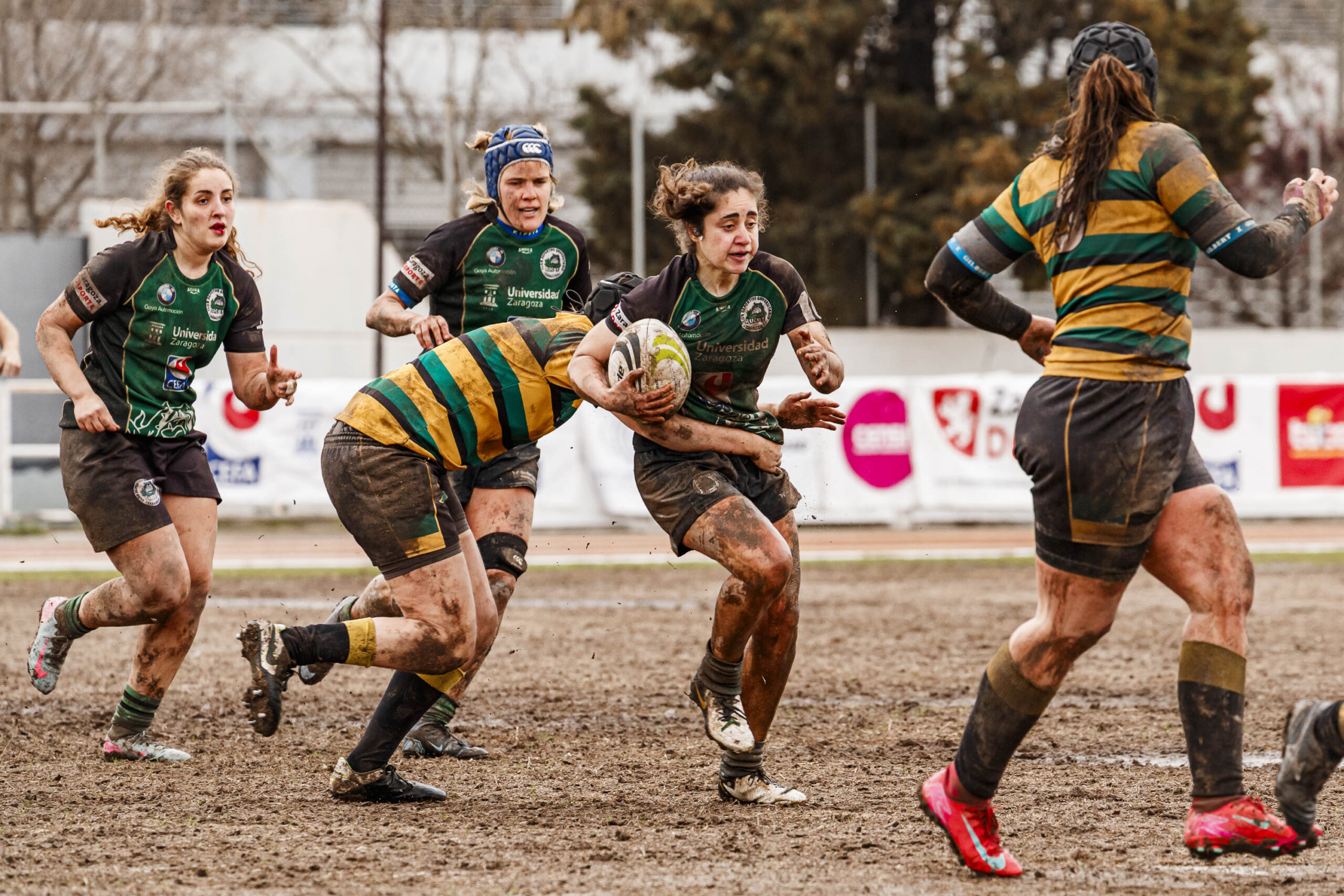 Imagenes correspondientes al partido de la jornada 9 de la DH Catalana de rugby femenino entre el CEFA Uniera y el INEF Lleida en el José Manuel J. Boix