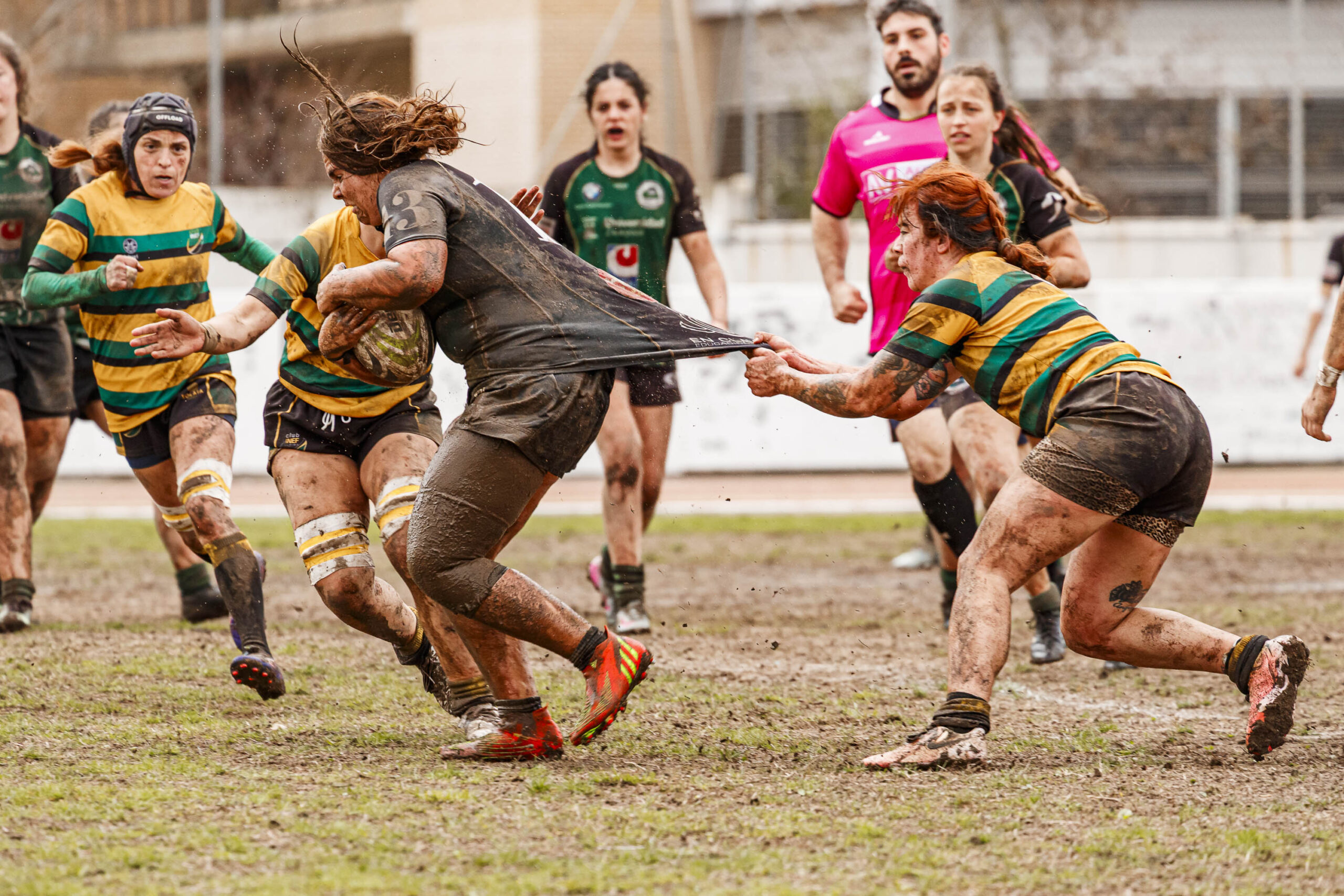 Imagenes correspondientes al partido de la jornada 9 de la DH Catalana de rugby femenino entre el CEFA Uniera y el INEF Lleida en el José Manuel J. Boix