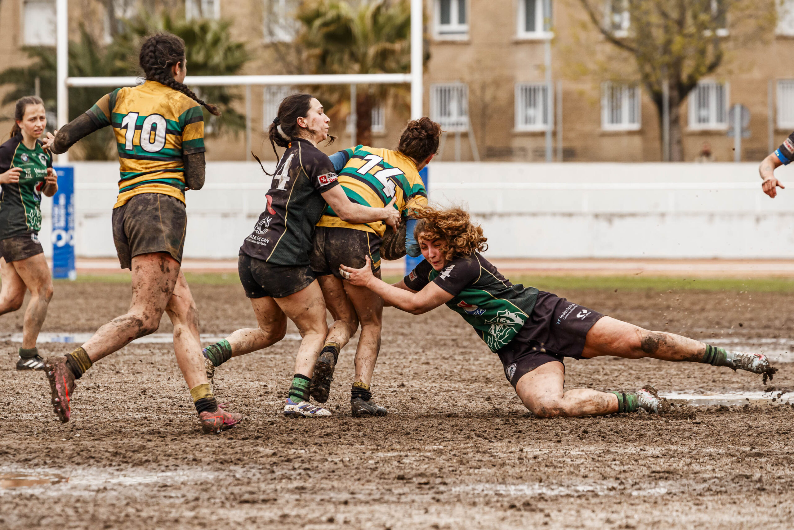 Imagenes correspondientes al partido de la jornada 9 de la DH Catalana de rugby femenino entre el CEFA Uniera y el INEF Lleida en el José Manuel J. Boix