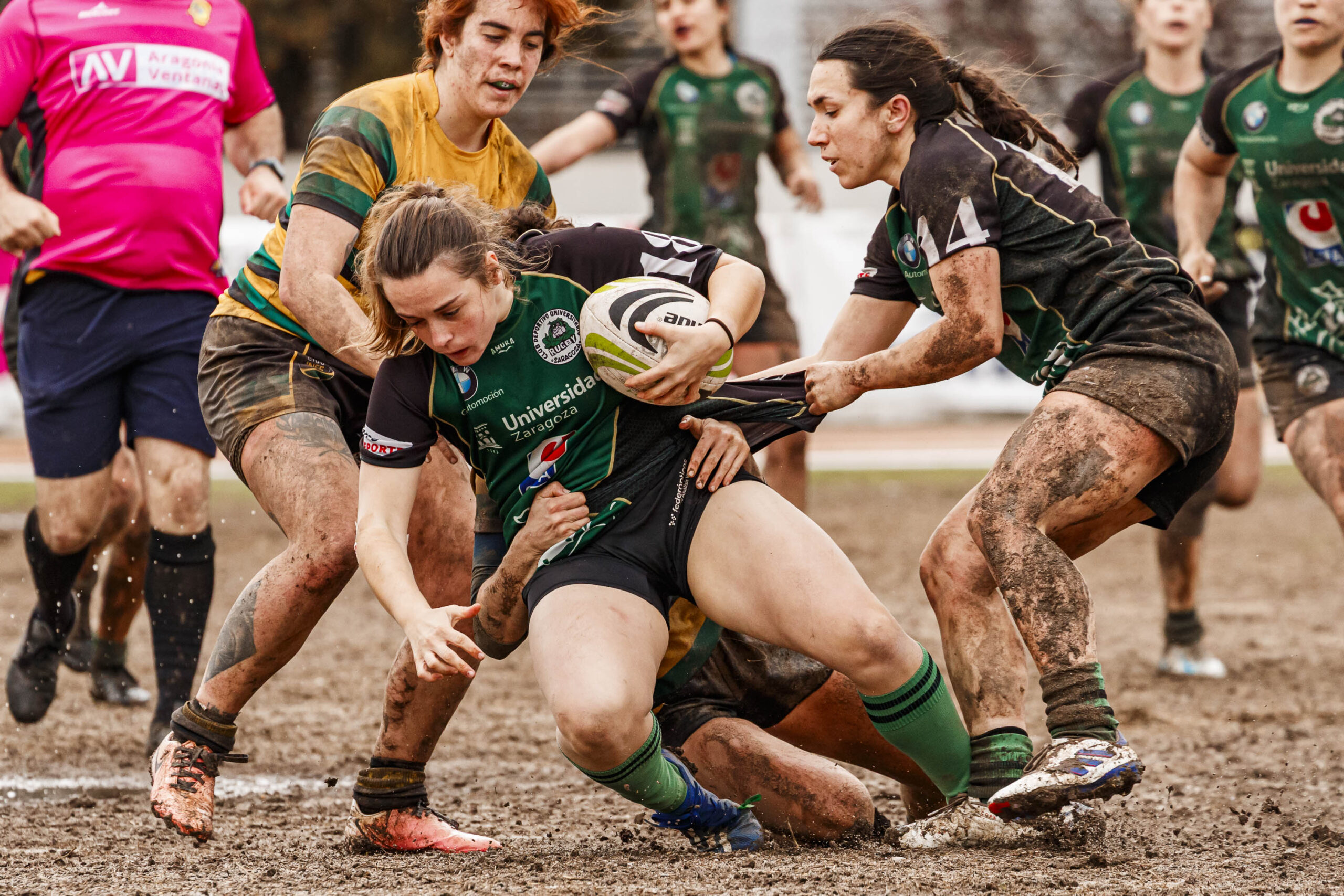 Imagenes correspondientes al partido de la jornada 9 de la DH Catalana de rugby femenino entre el CEFA Uniera y el INEF Lleida en el José Manuel J. Boix