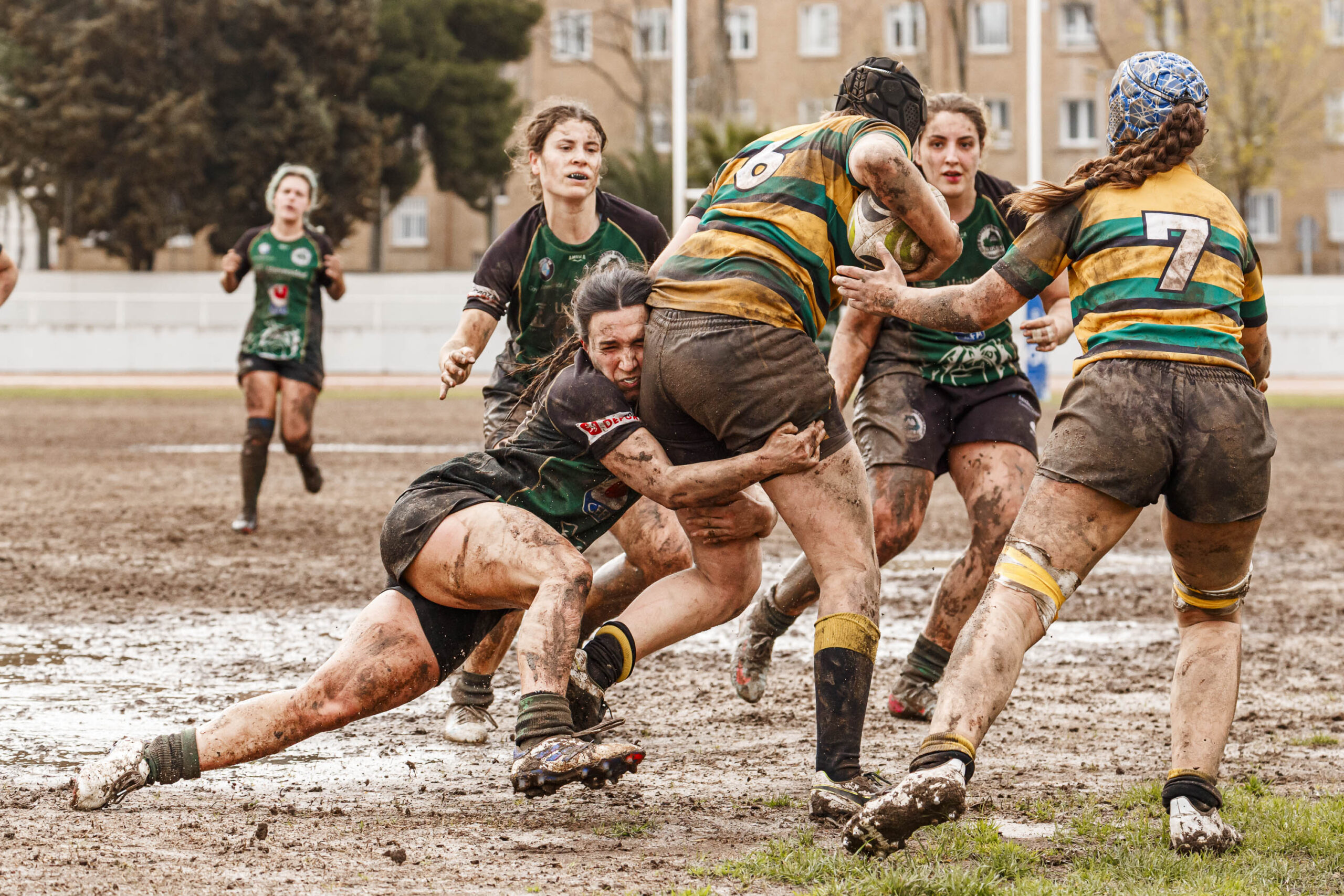 Imagenes correspondientes al partido de la jornada 9 de la DH Catalana de rugby femenino entre el CEFA Uniera y el INEF Lleida en el José Manuel J. Boix