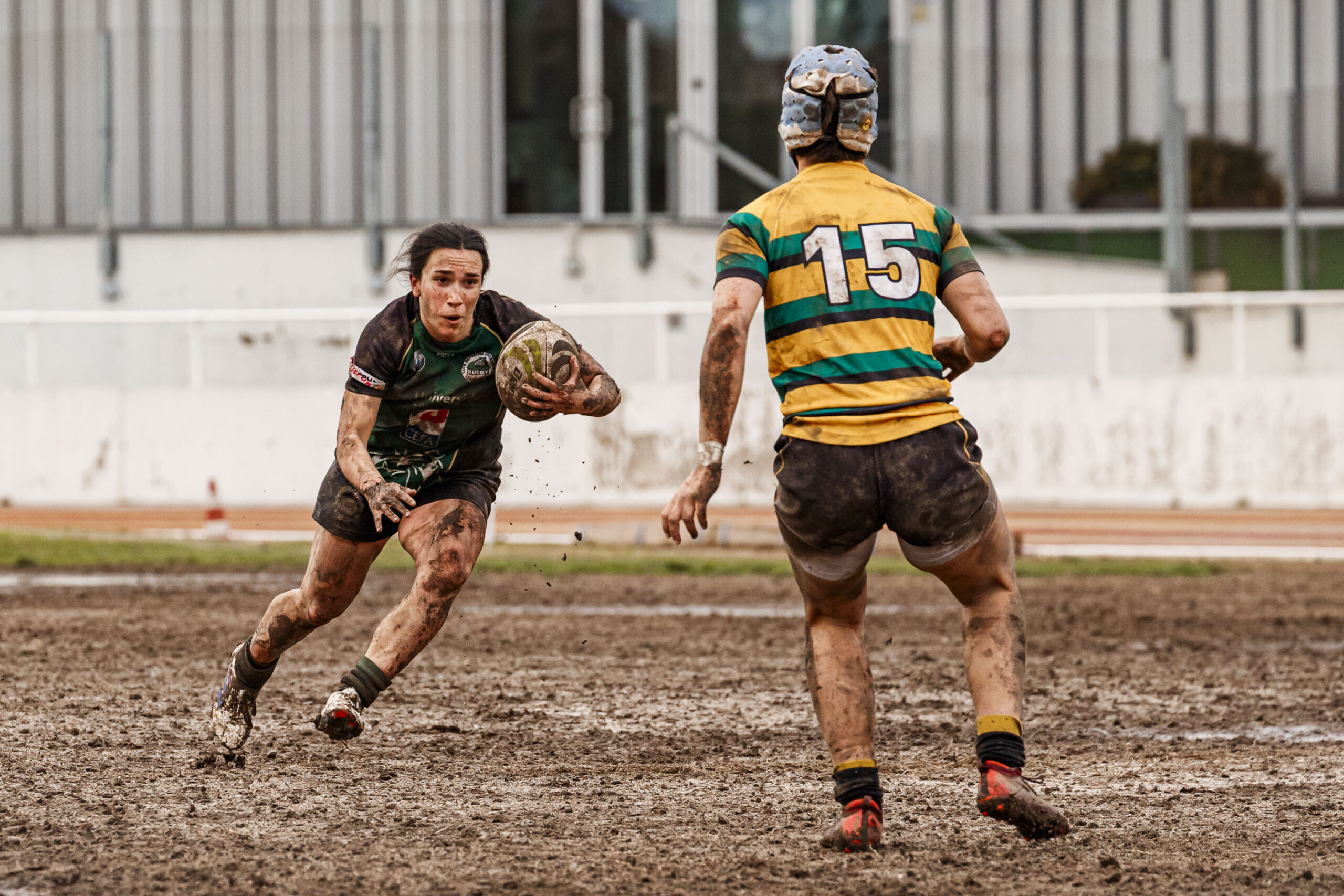 Imagenes correspondientes al partido de la jornada 9 de la DH Catalana de rugby femenino entre el CEFA Uniera y el INEF Lleida en el José Manuel J. Boix
