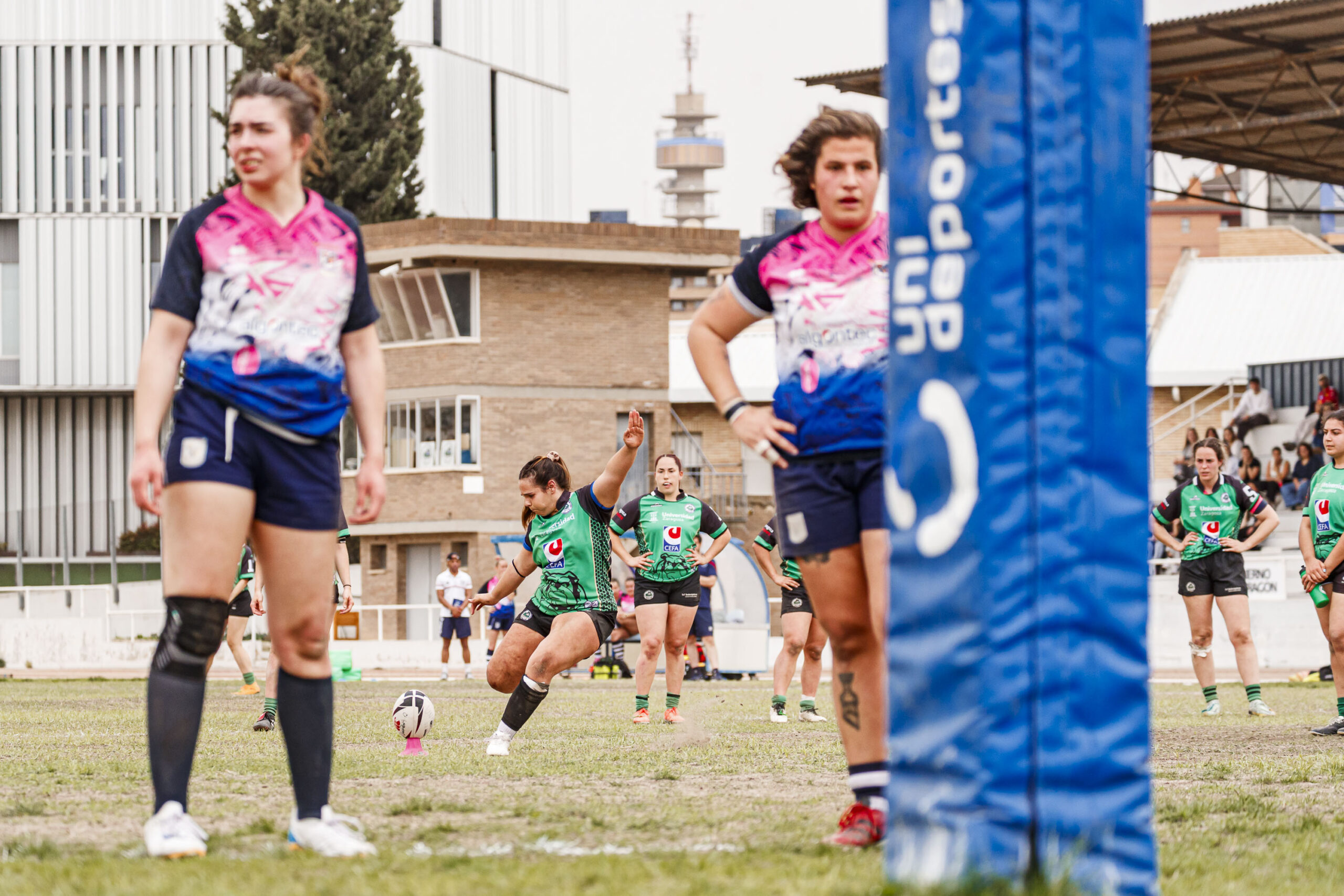 Partido correspondiente a la final de la Liga Aragonesa de rugby femenino entre el CEFA Unizar y Fénix