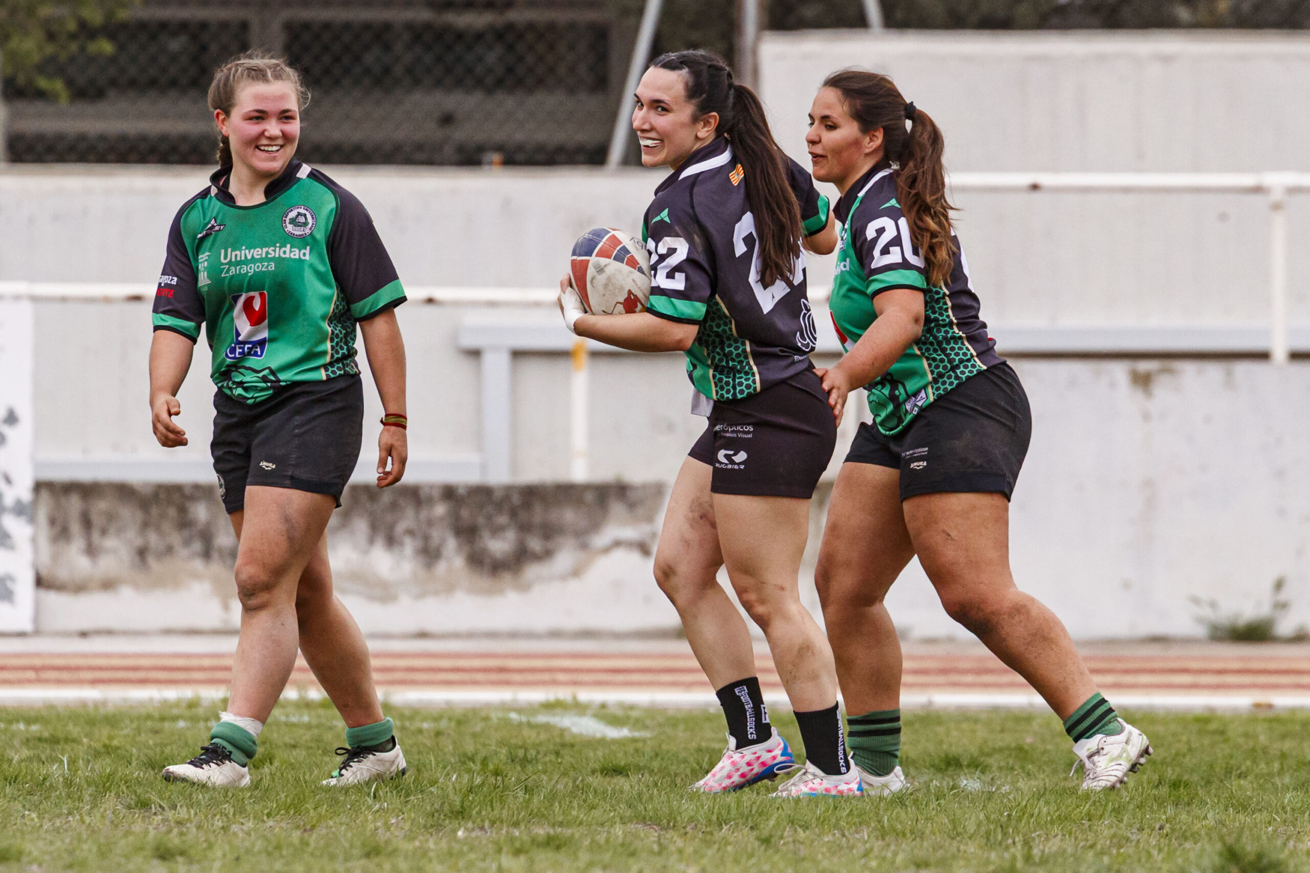 Partido correspondiente a la final de la Liga Aragonesa de rugby femenino entre el CEFA Unizar y Fénix