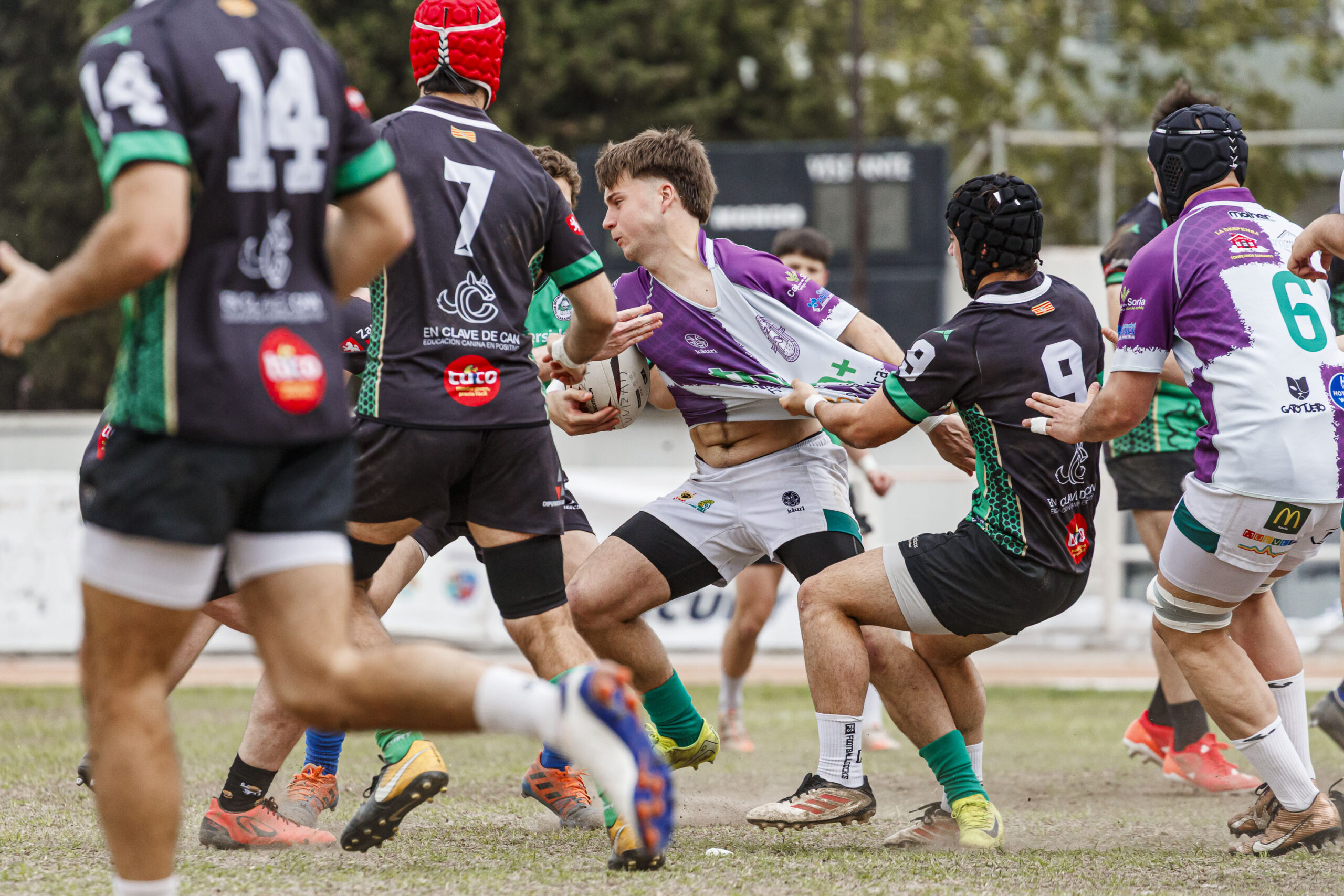 Partido correspondiente a las semifinales de la Liga Aragonesa de rugby masculino entre el CEFA Unizar e Ingenieros de Soria
