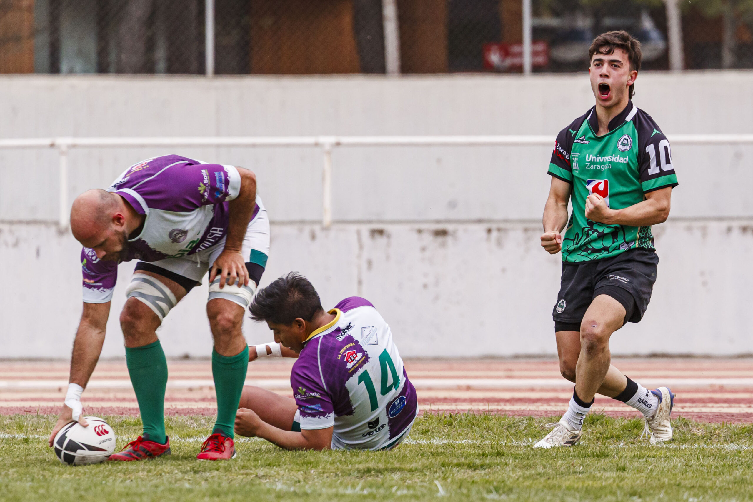 Partido correspondiente a las semifinales de la Liga Aragonesa de rugby masculino entre el CEFA Unizar e Ingenieros de Soria