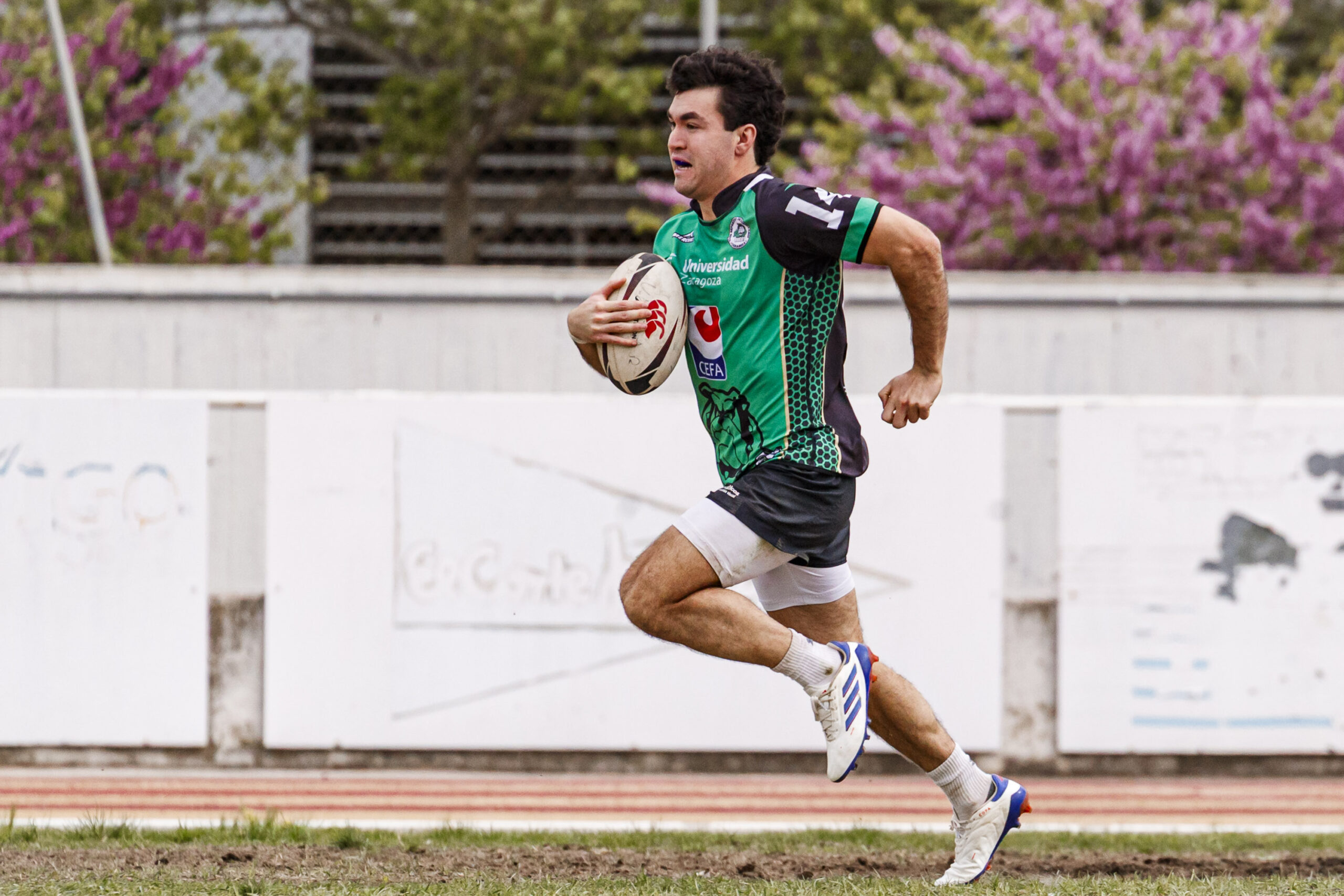Partido correspondiente a las semifinales de la Liga Aragonesa de rugby masculino entre el CEFA Unizar e Ingenieros de Soria